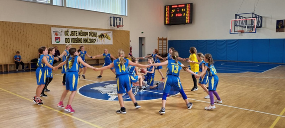 U11G_Sadska_venku 2
